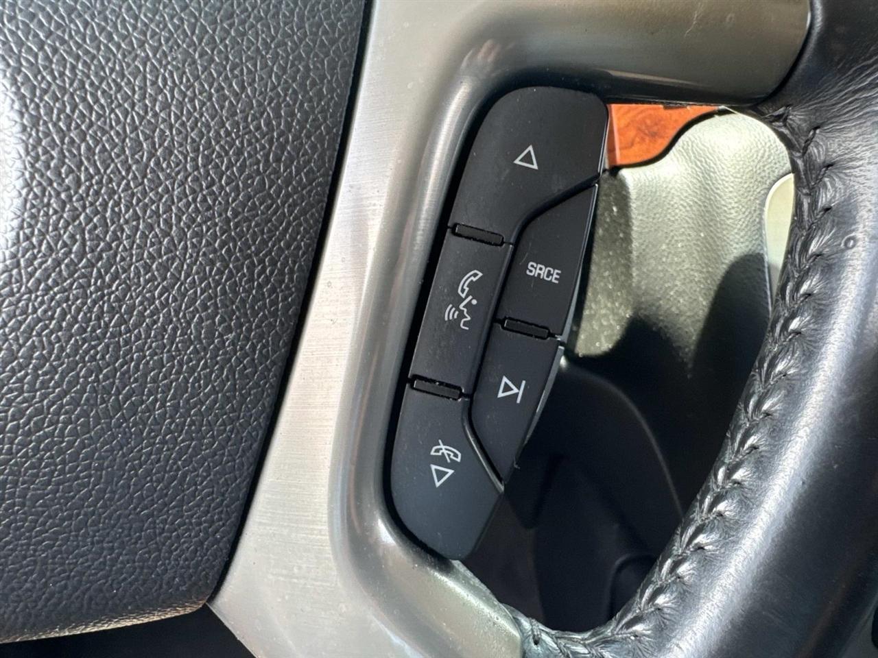 GMC Yukon SLE 2WD 2014