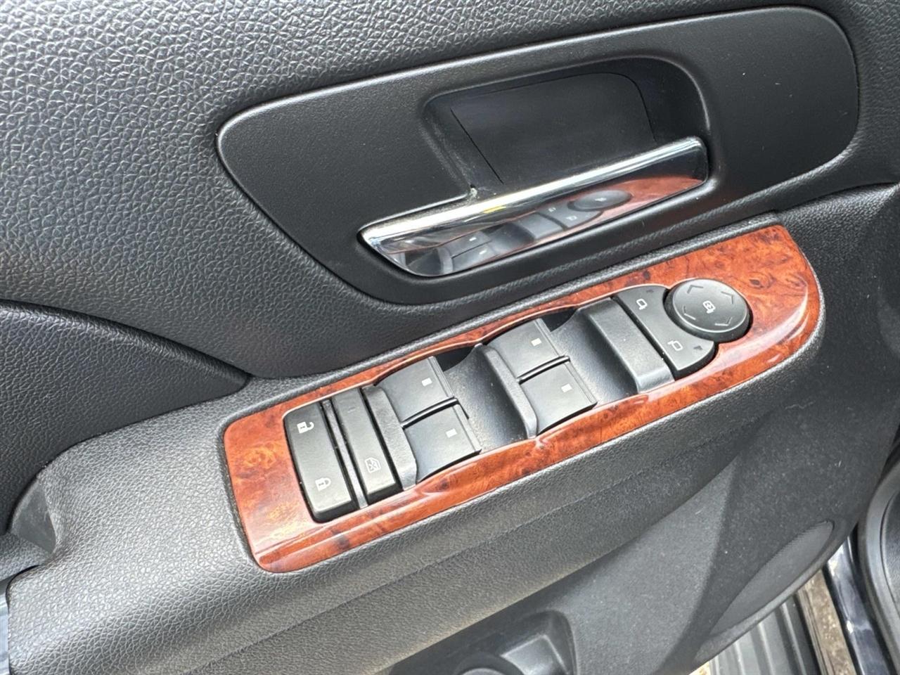 GMC Yukon SLE 2WD 2014