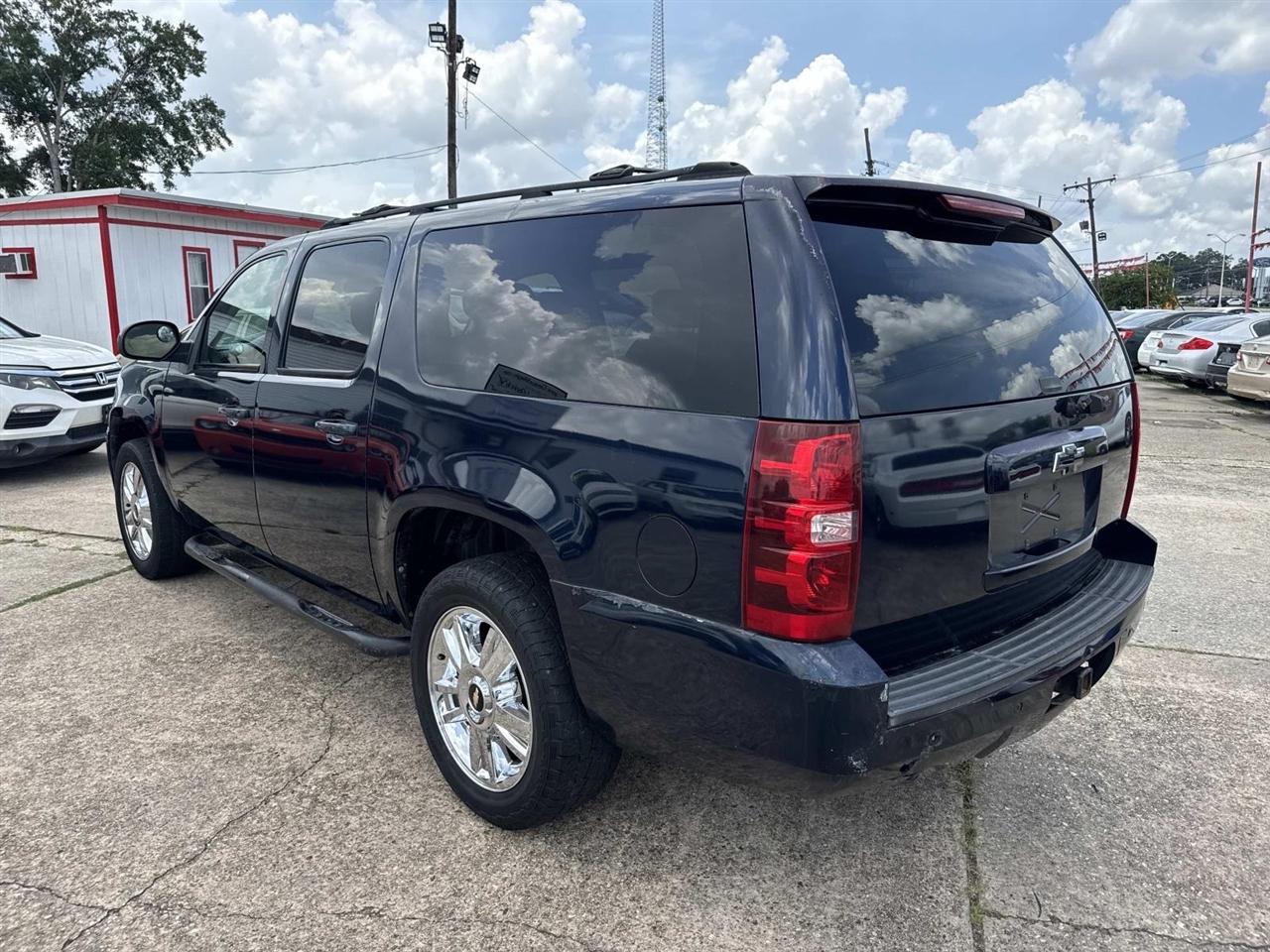 Chevrolet Suburban LTZ 1500 4WD 2007