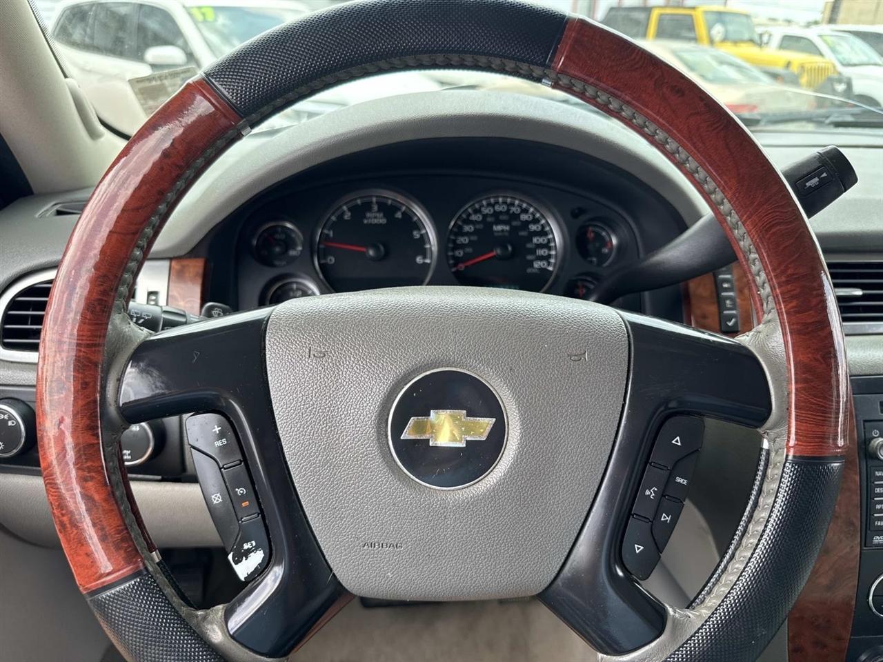 Chevrolet Suburban LTZ 1500 4WD 2007