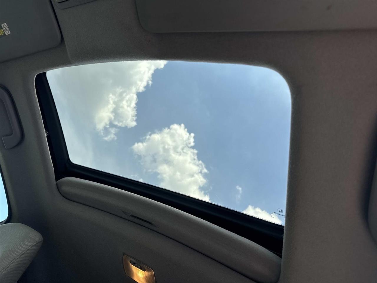 Honda Civic EX Coupe 5-Speed AT 2012