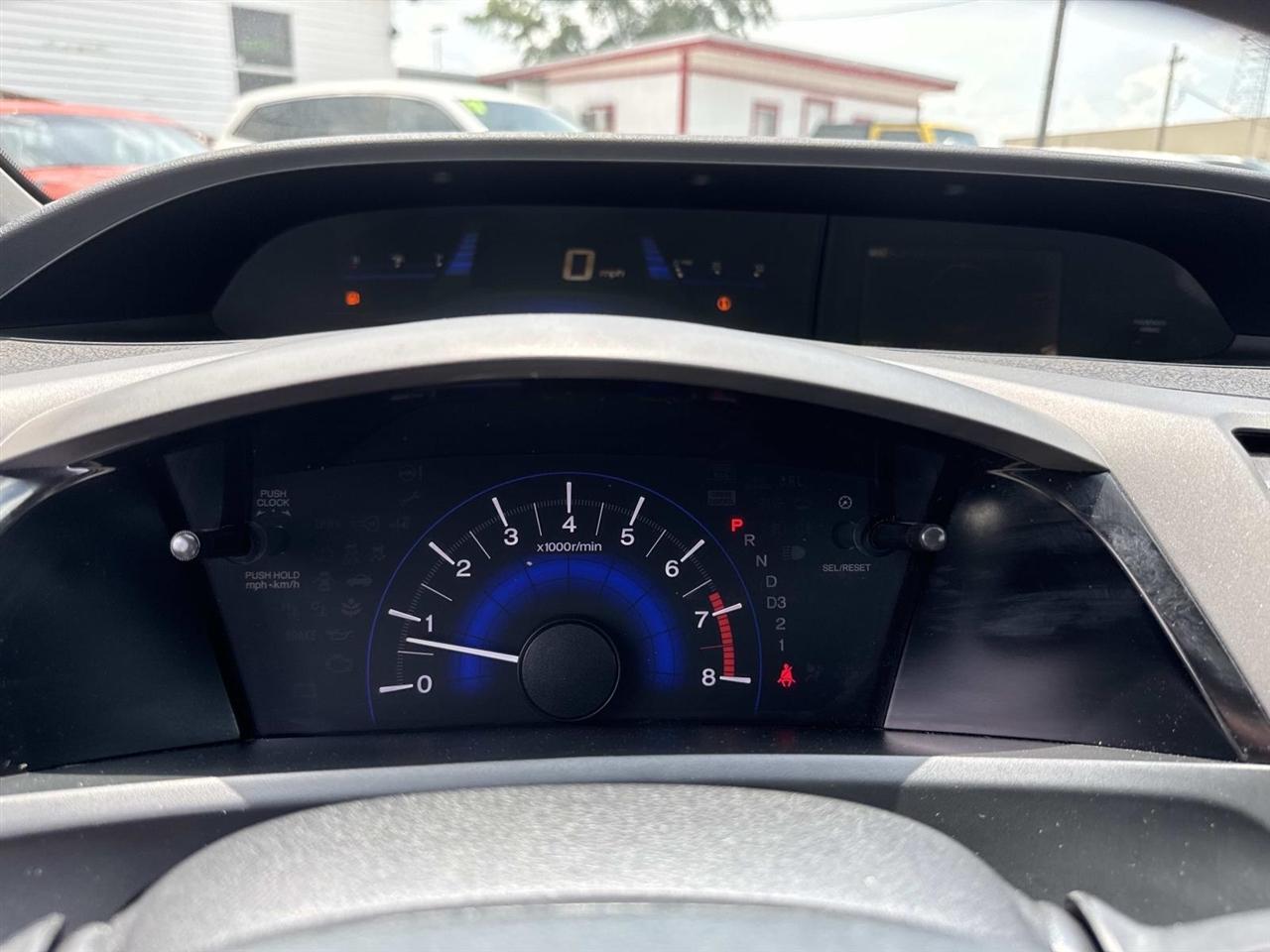 Honda Civic EX Coupe 5-Speed AT 2012