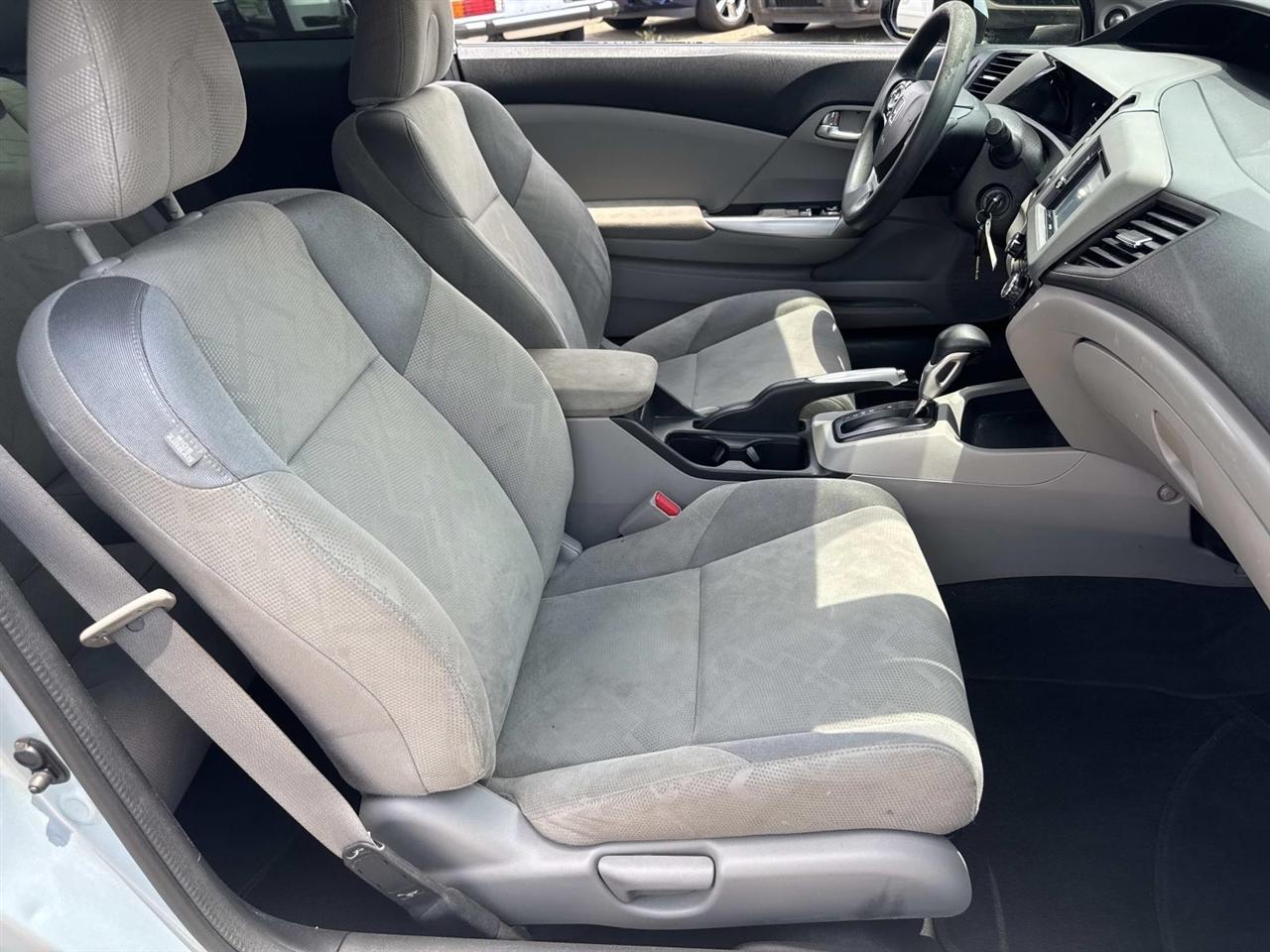 Honda Civic EX Coupe 5-Speed AT 2012