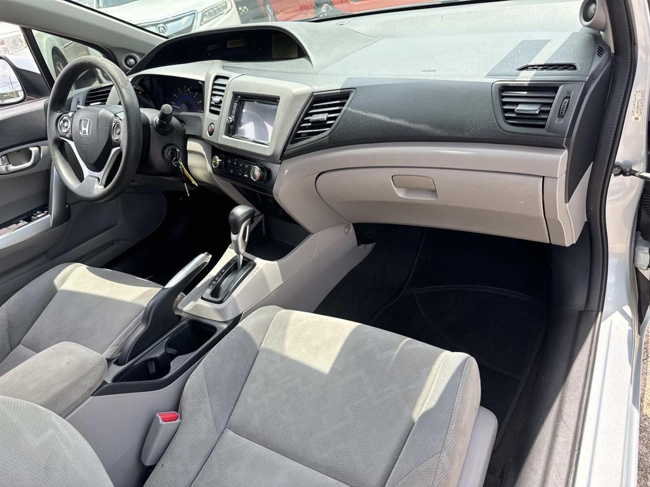 Honda Civic EX Coupe 5-Speed AT 2012