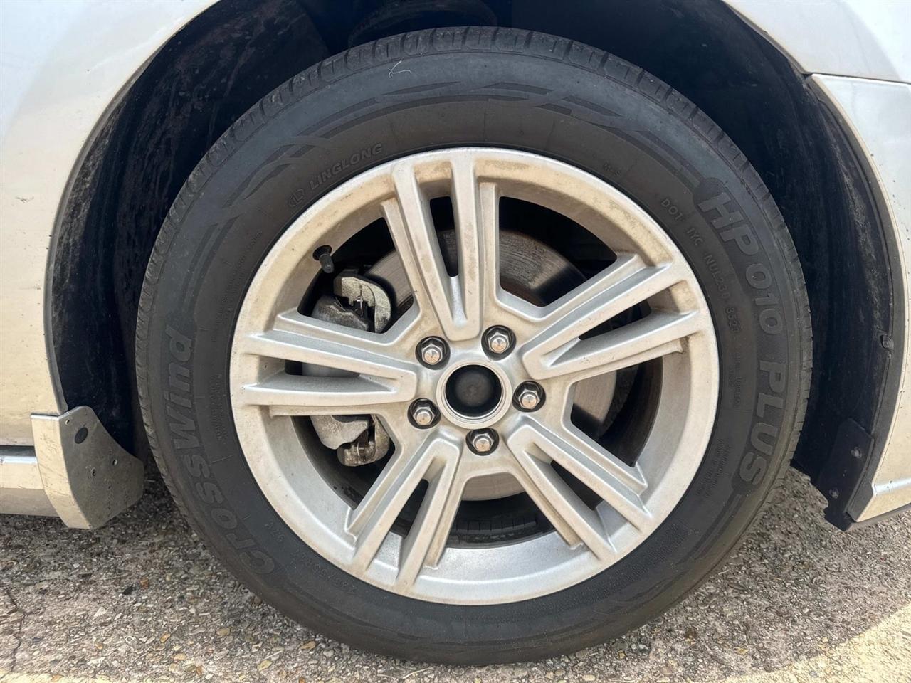 Ford Mustang V6 Convertible 2014