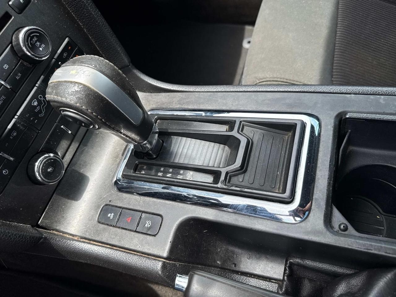 Ford Mustang V6 Convertible 2014