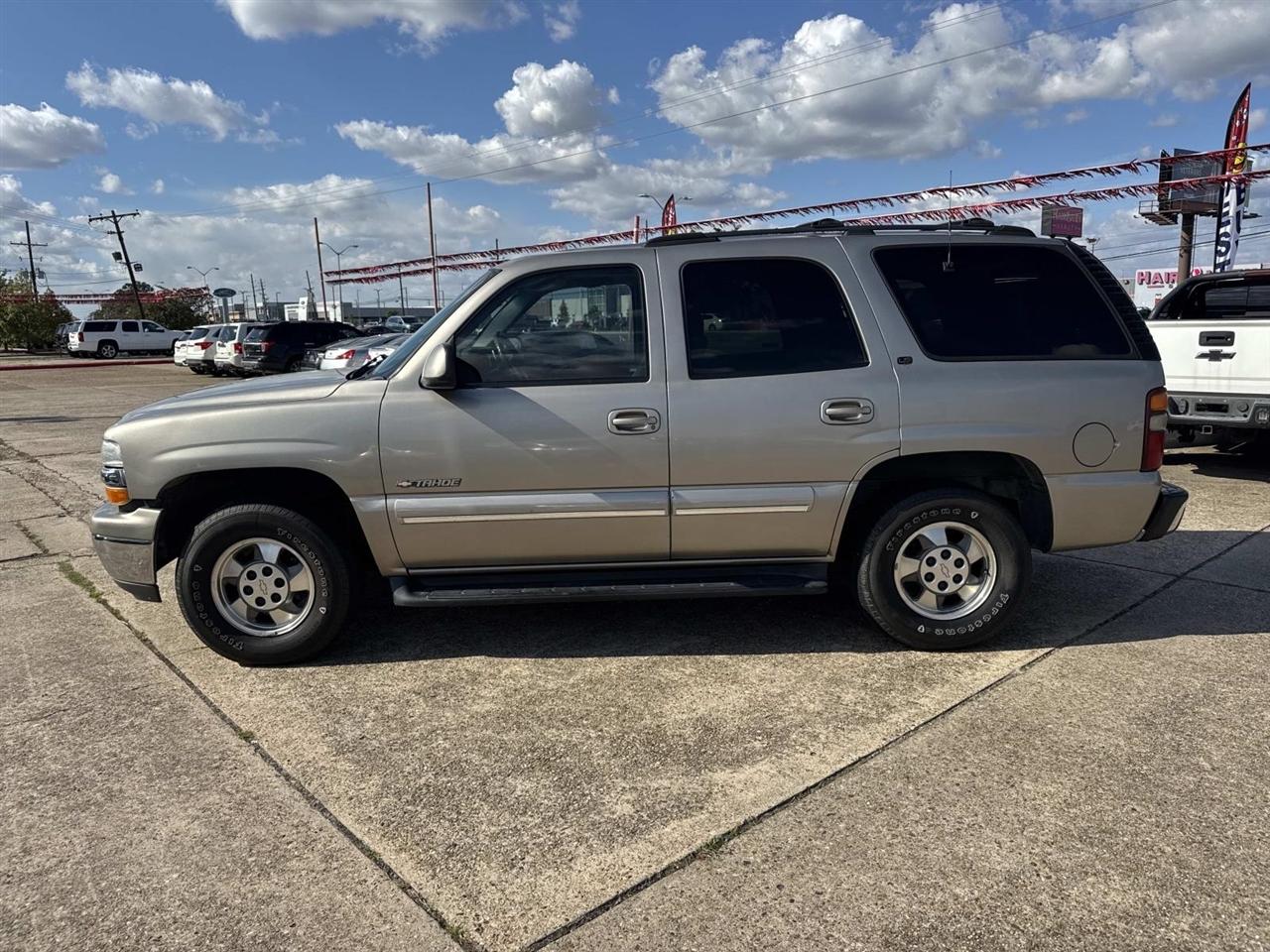 Chevrolet Tahoe 2WD 2001