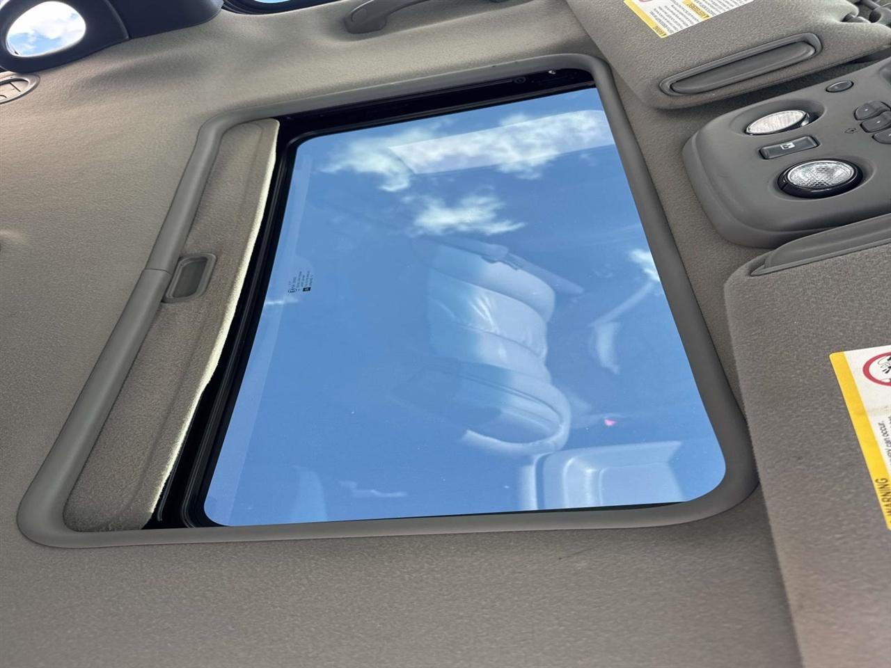 Chevrolet Tahoe 2WD 2001