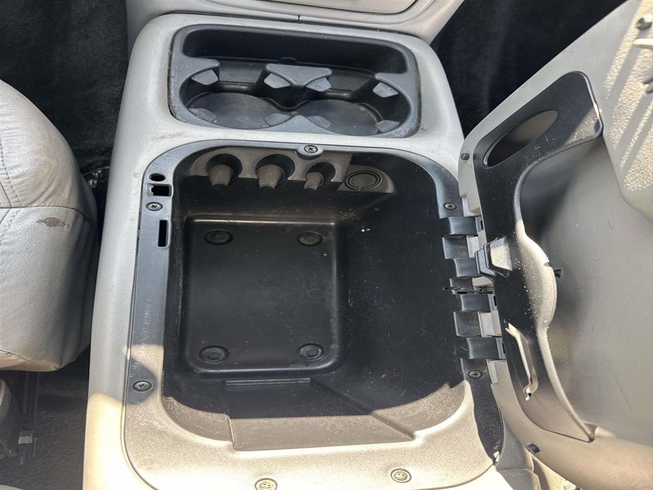 Chevrolet Tahoe 2WD 2001