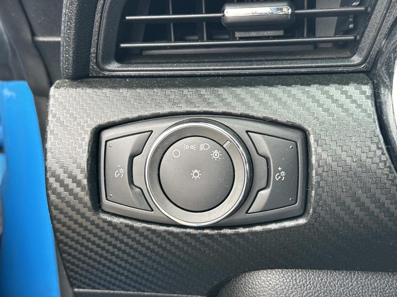 Ford Mustang V6 Coupe 2017