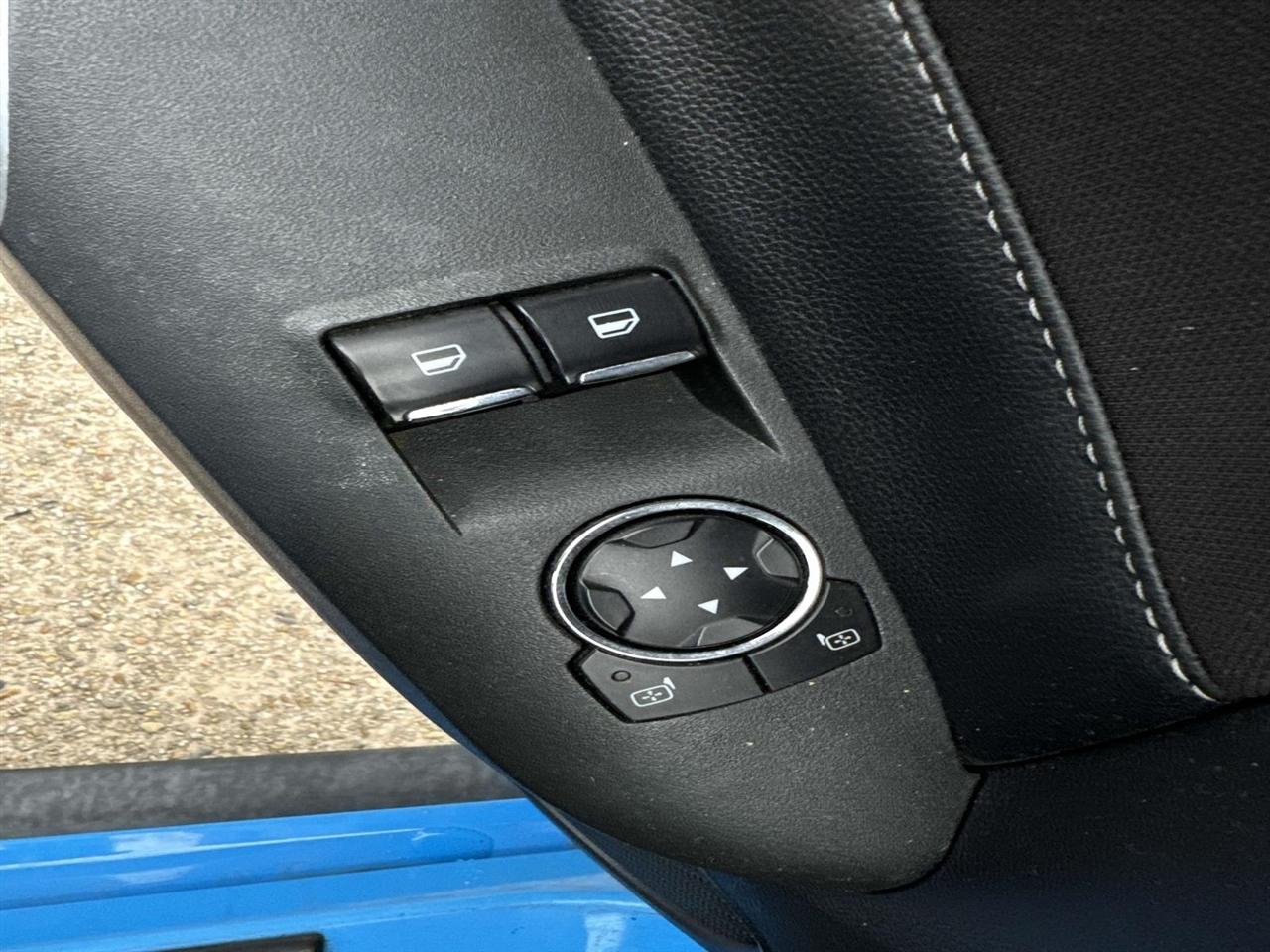 Ford Mustang V6 Coupe 2017