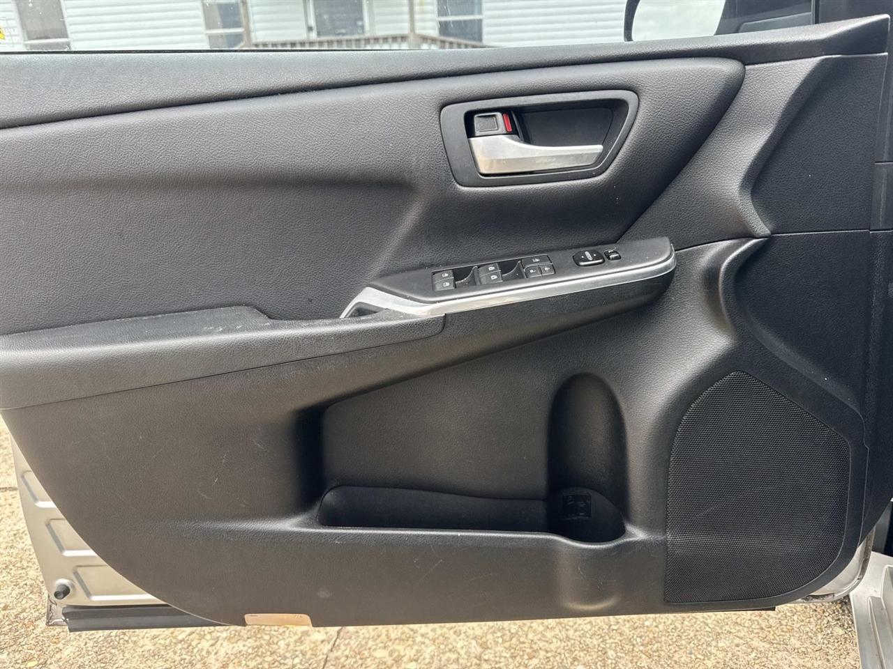 Toyota Camry LE 2017