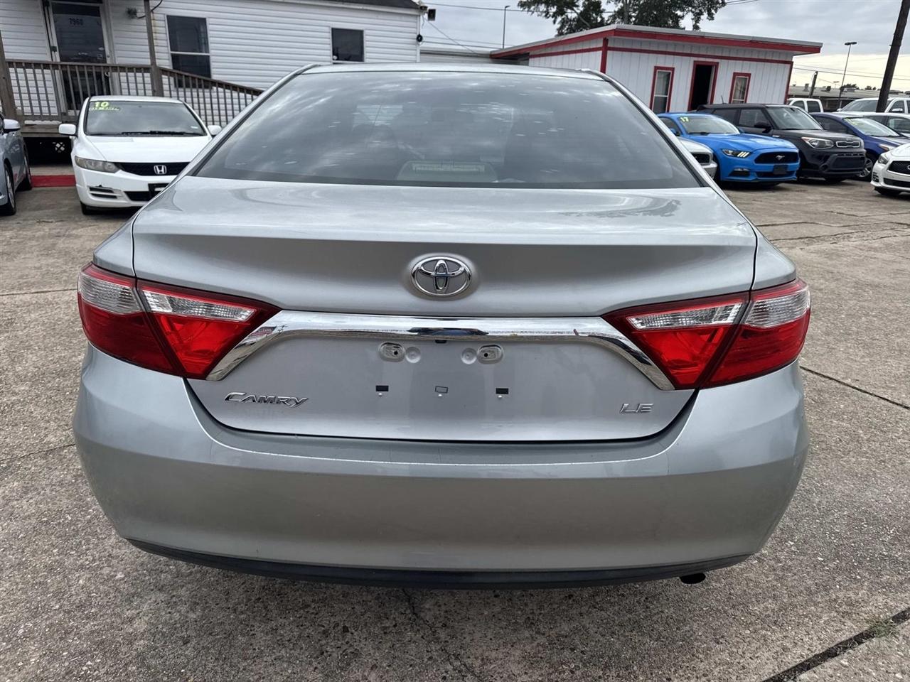 Toyota Camry LE 2017