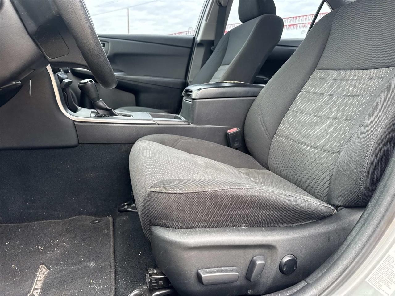 Toyota Camry LE 2017