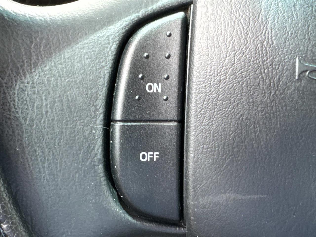 Ford F-150 Reg. Cab Flareside Short Bed 2WD 1997