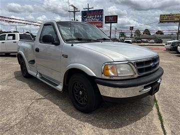 1997 Ford F-150 Reg. Cab Flareside Short Bed 2WD