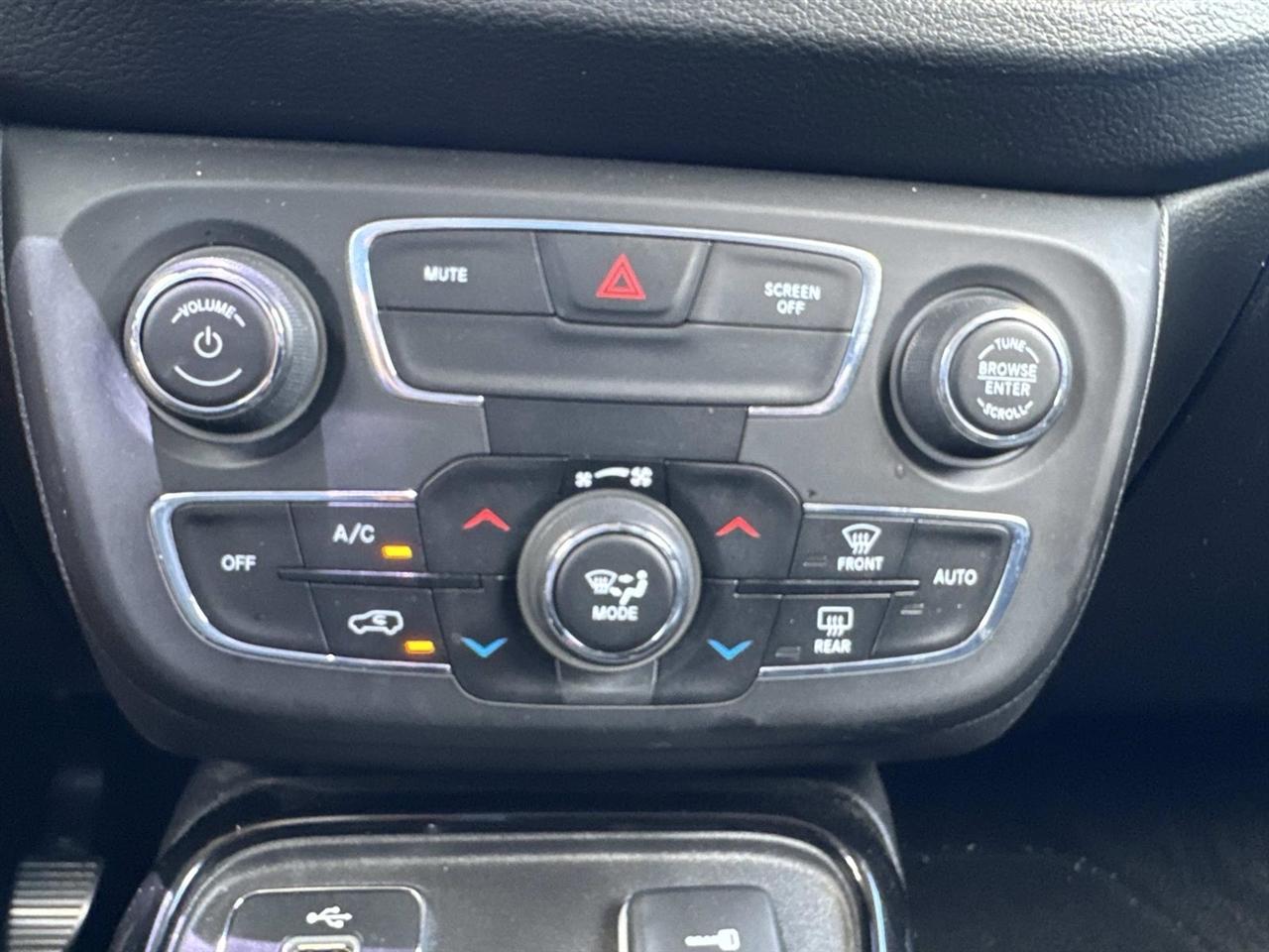 Jeep Compass Latitude FWD 2018