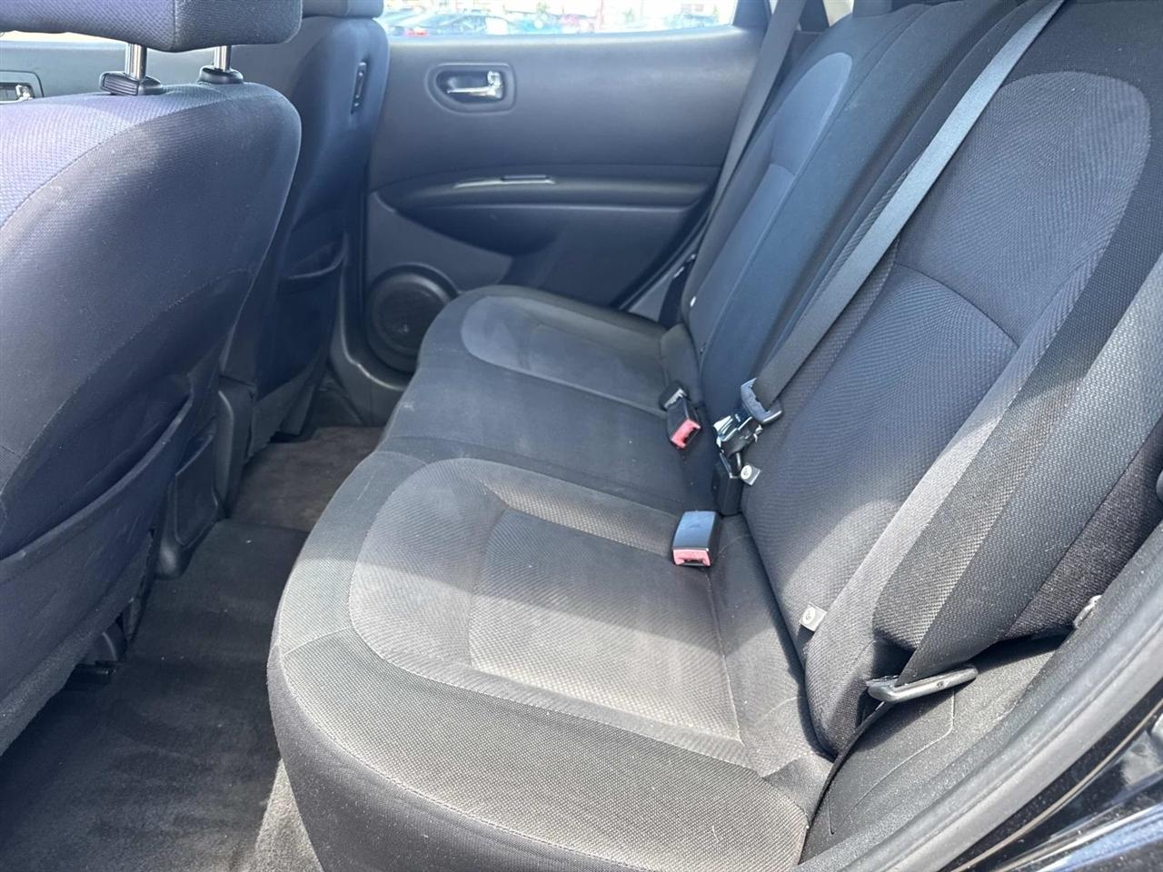 Nissan Rogue S AWD 2013