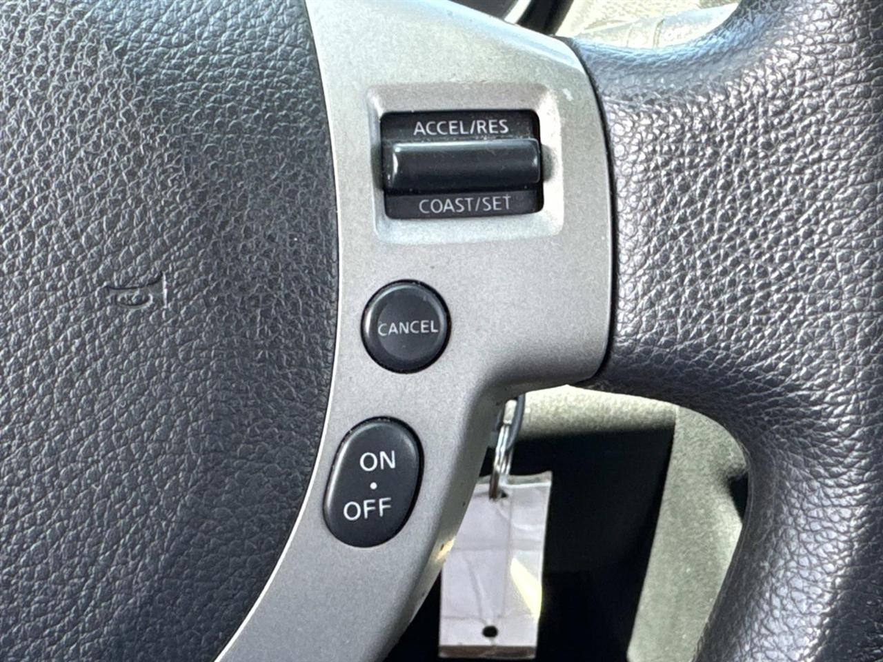 Nissan Rogue S AWD 2013