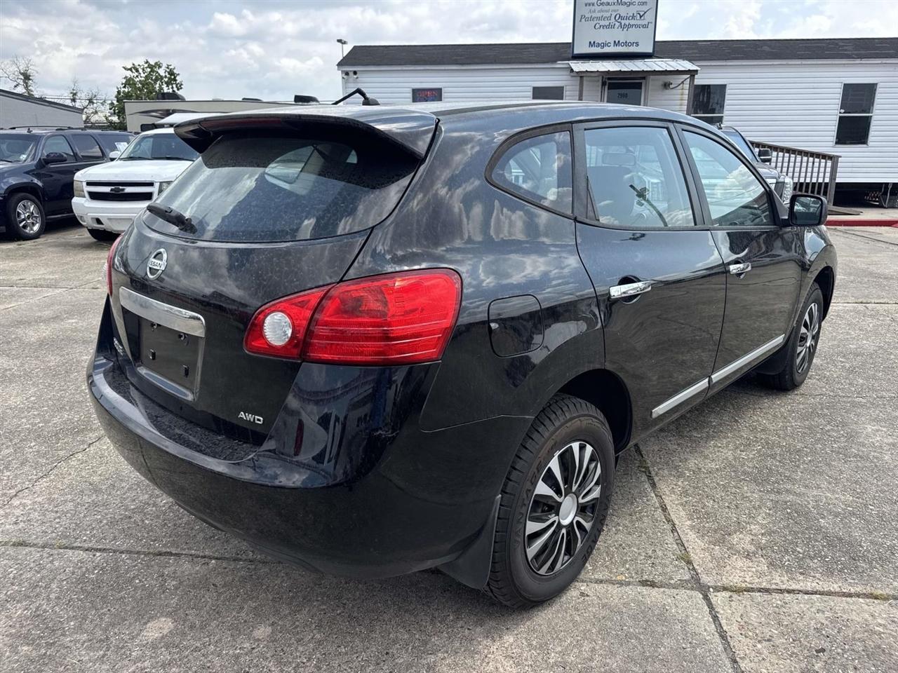 Nissan Rogue S AWD 2013