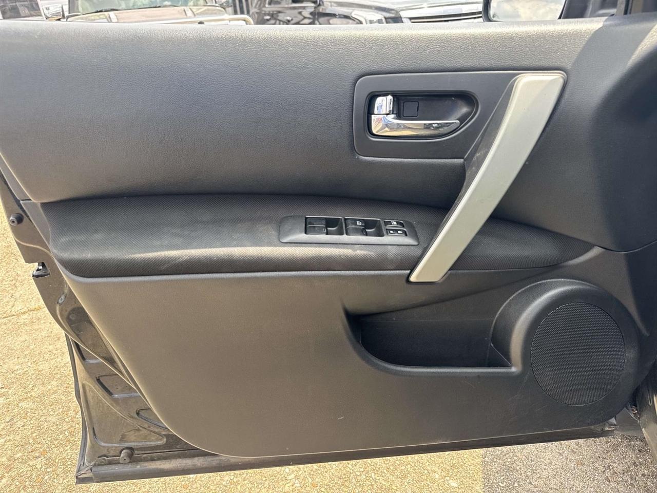 Nissan Rogue S AWD 2013