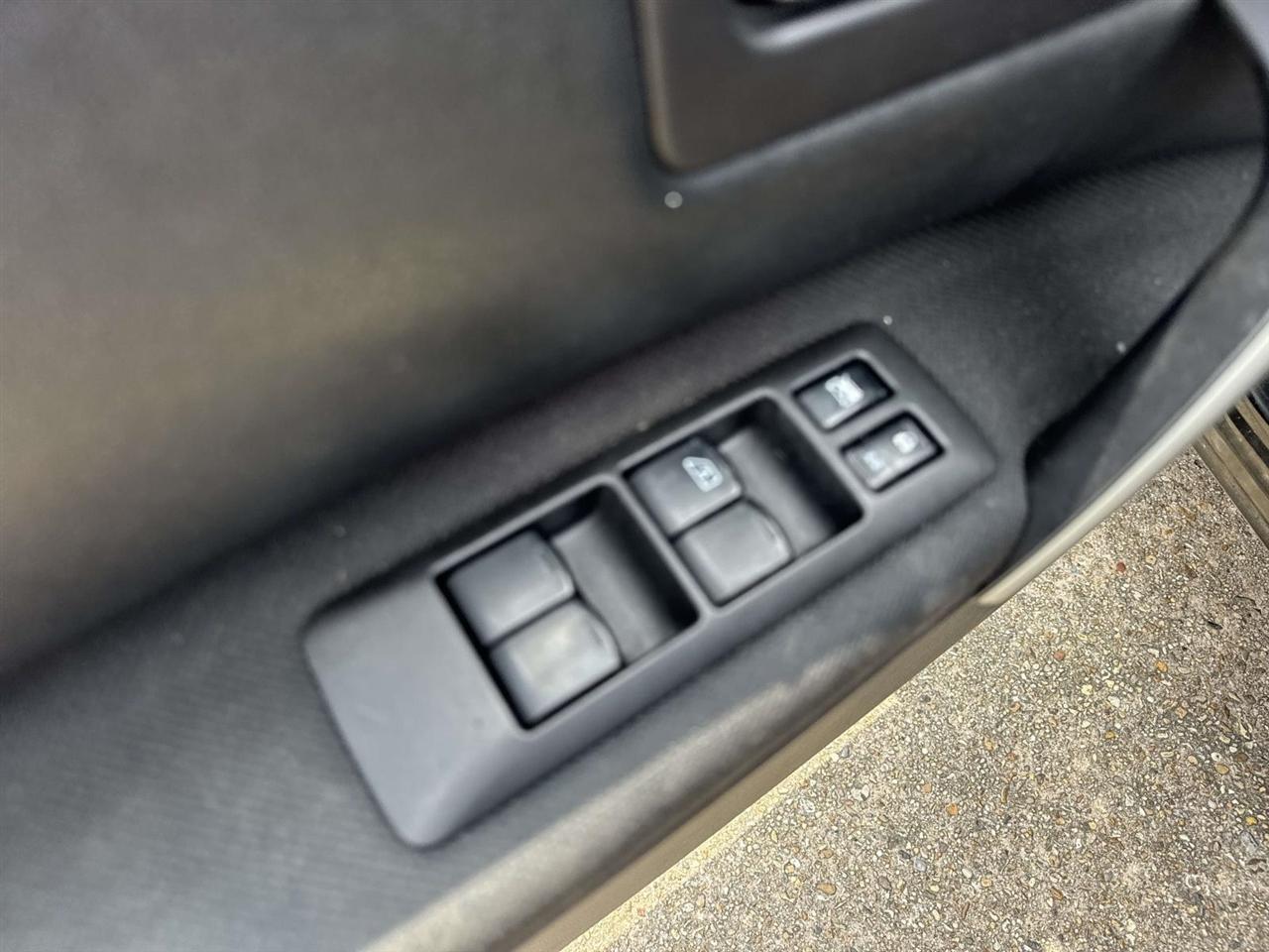 Nissan Rogue S AWD 2013
