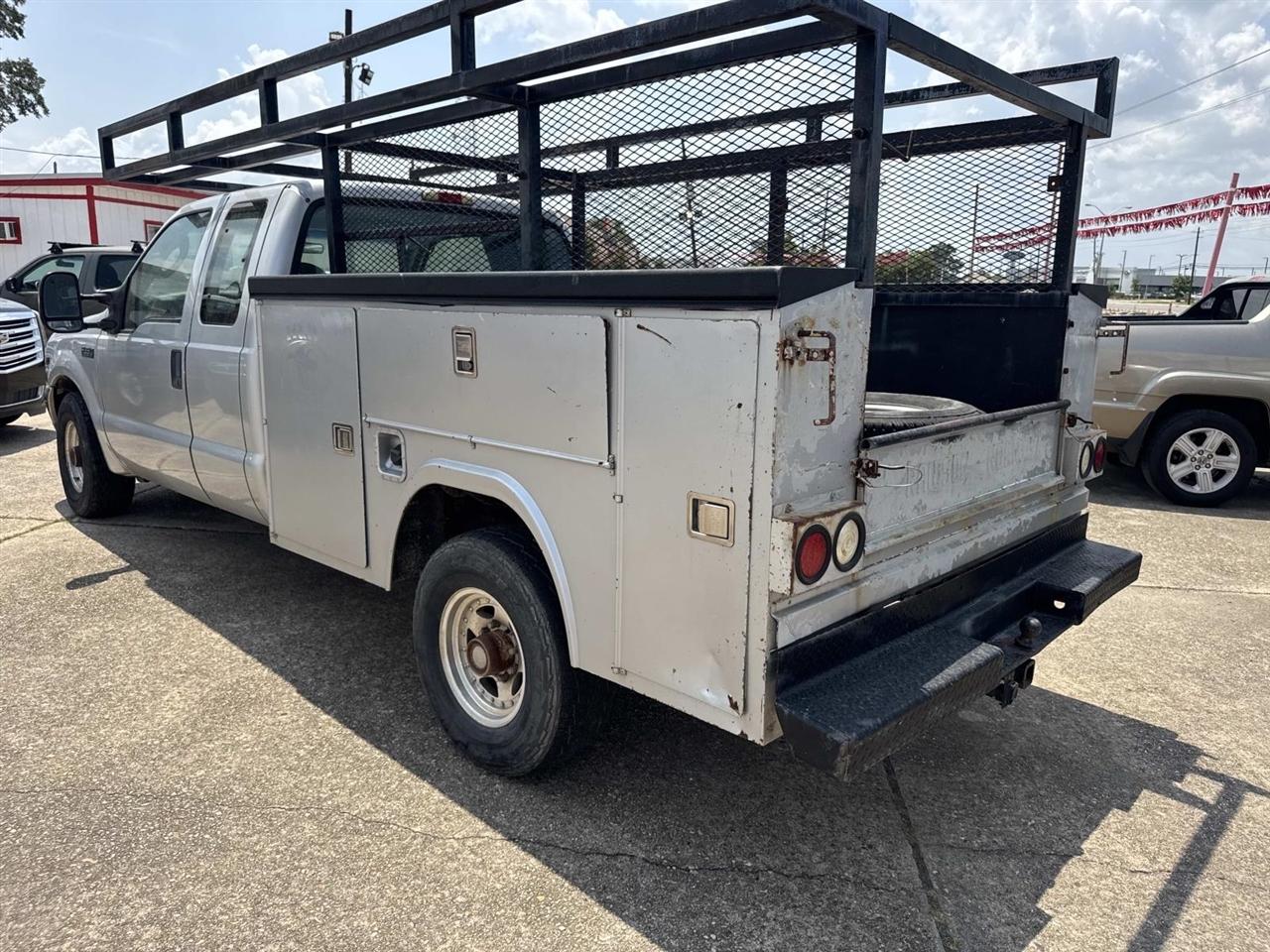Ford F-350 SD XL SuperCab 2WD 2004
