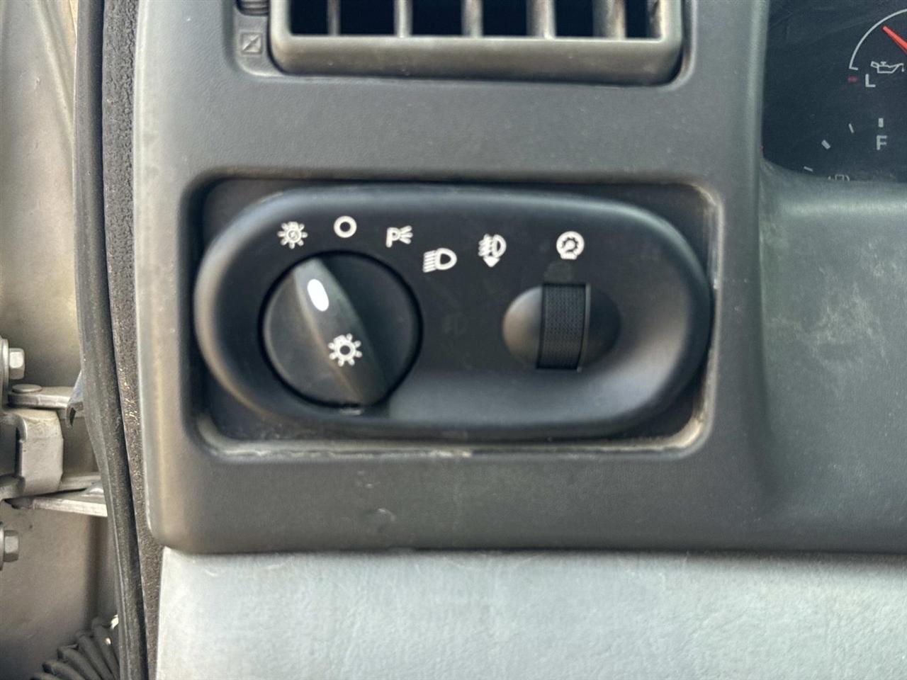 Ford F-350 SD XL SuperCab 2WD 2004