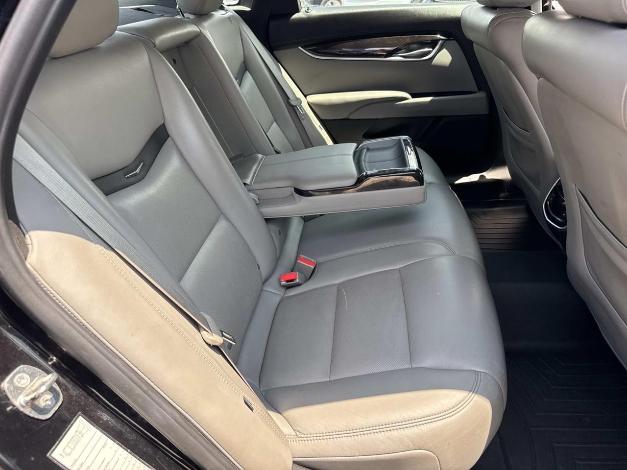 Cadillac XTS Luxury FWD 2017