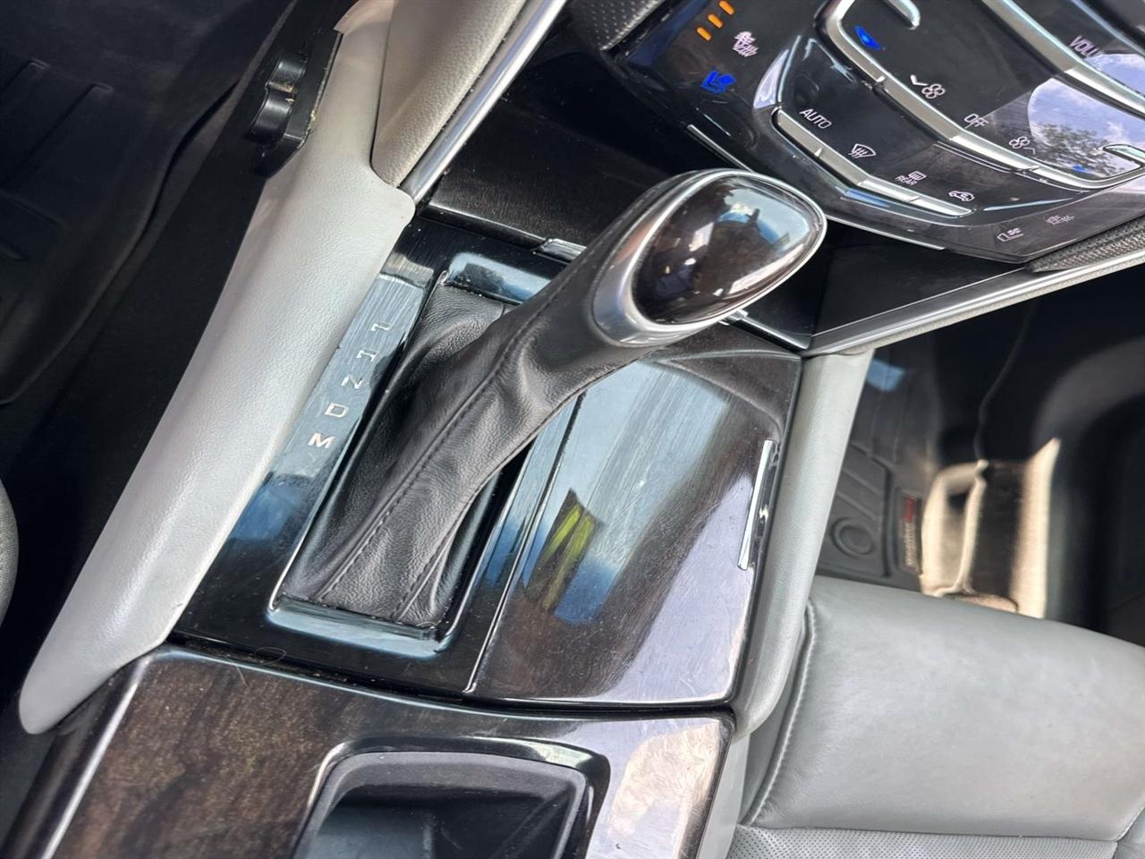 Cadillac XTS Luxury FWD 2017