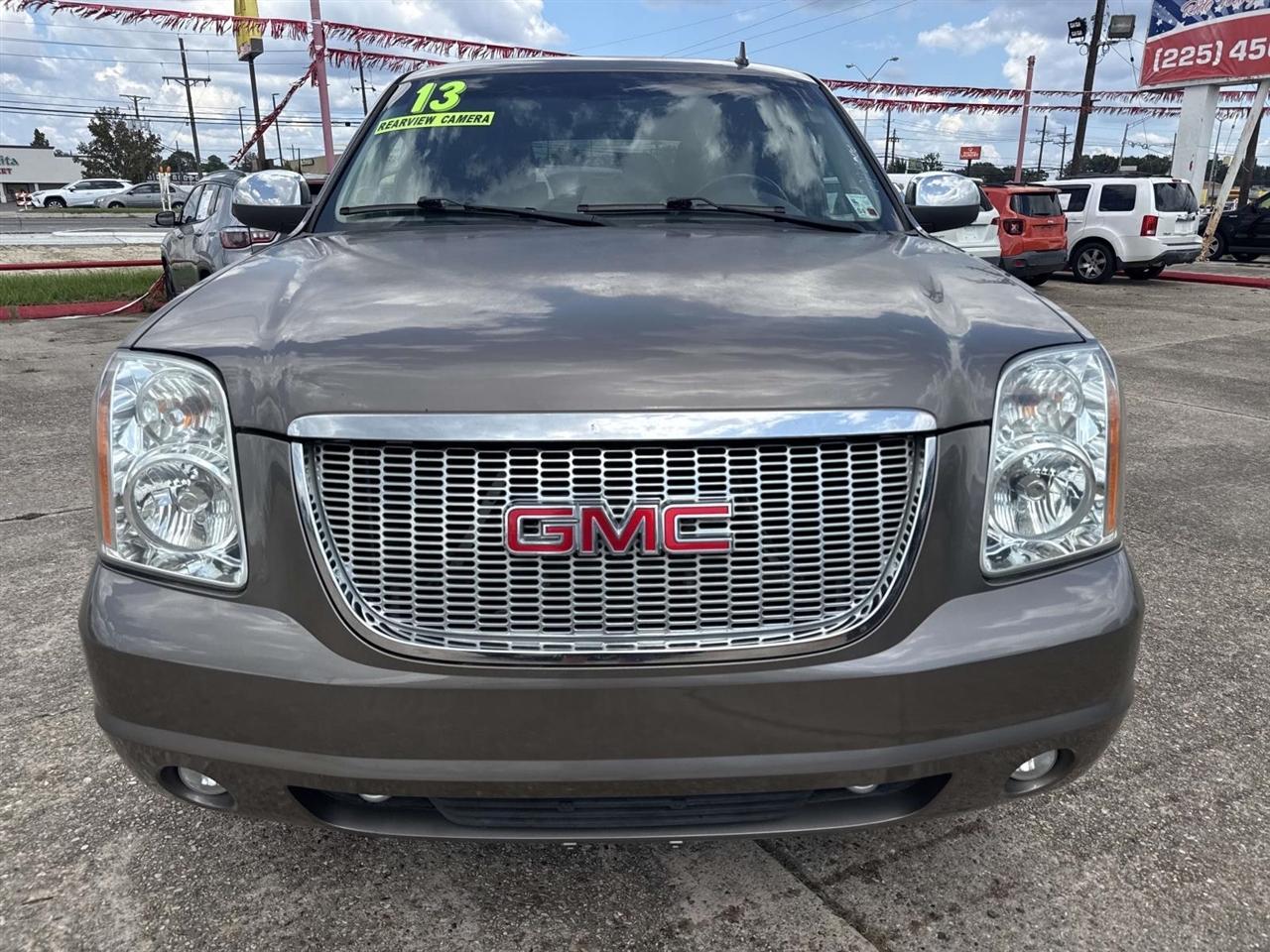 GMC Yukon SLT 2WD 2013