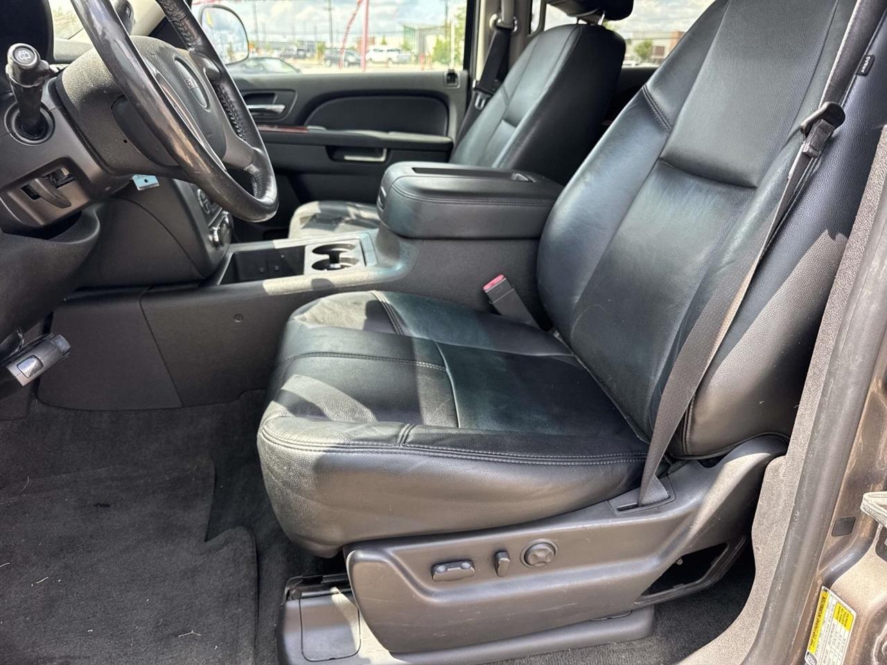 GMC Yukon SLT 2WD 2013