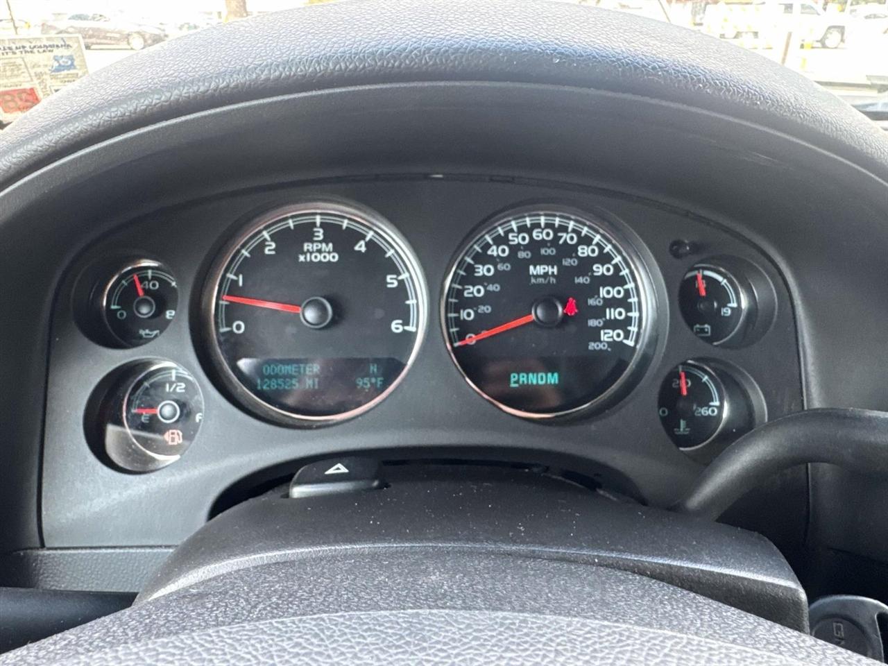 GMC Yukon SLT 2WD 2013