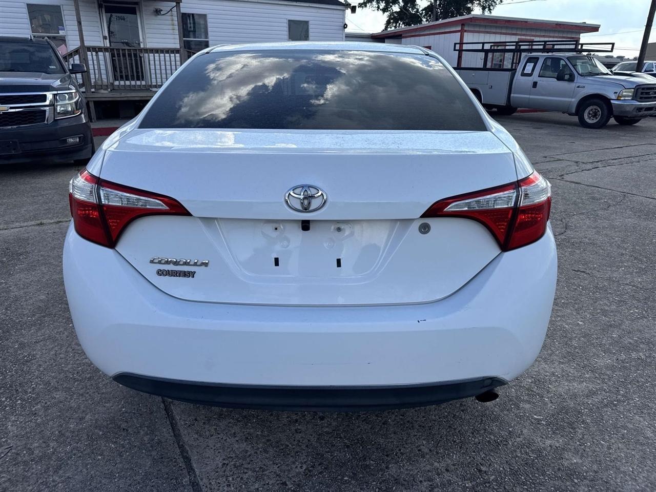 Toyota Corolla L 4-Speed AT 2014