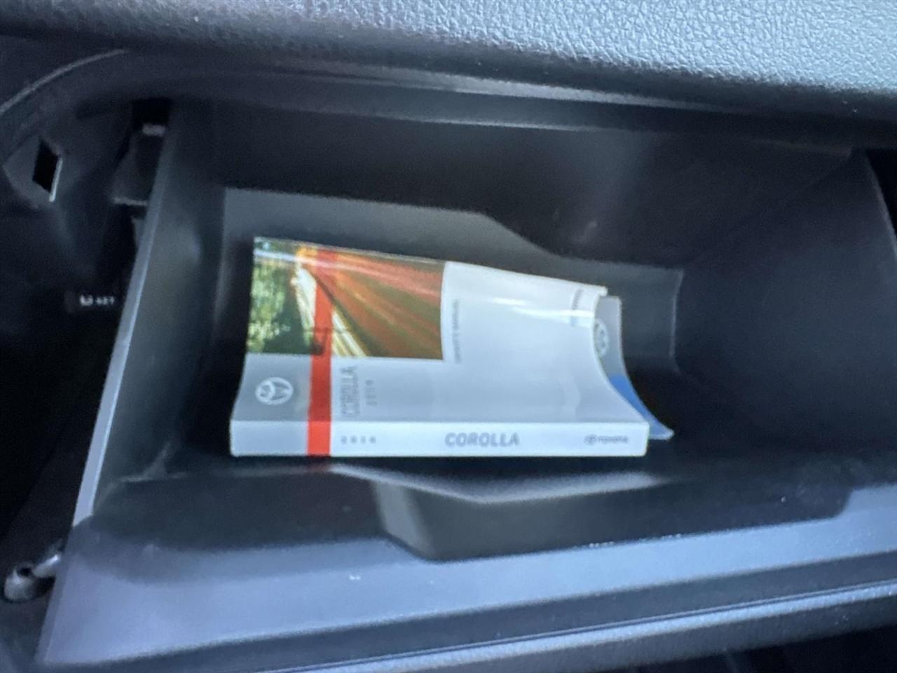 Toyota Corolla L 4-Speed AT 2014