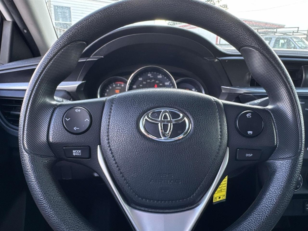 Toyota Corolla L 4-Speed AT 2014