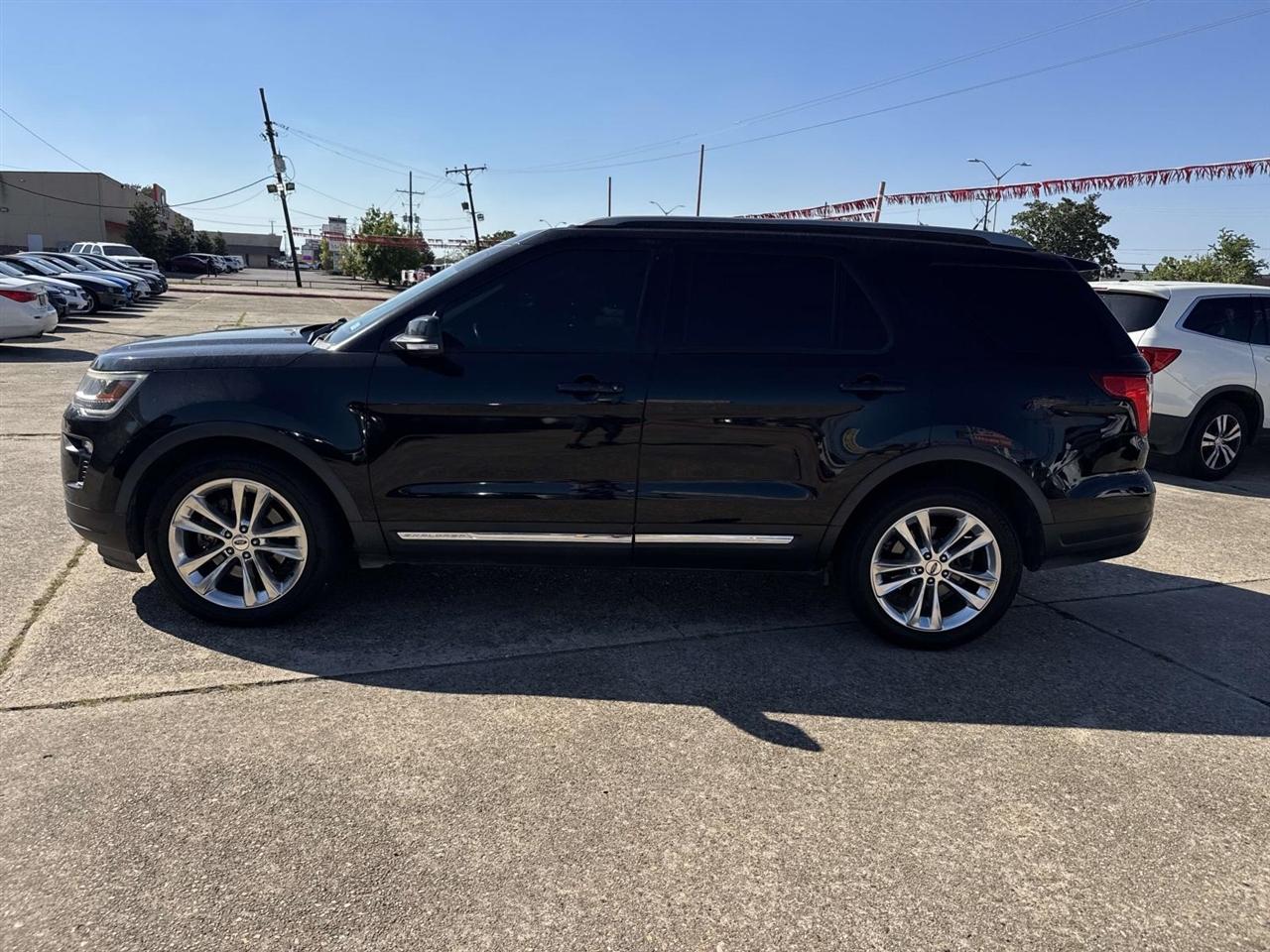 Ford Explorer XLT FWD 2018