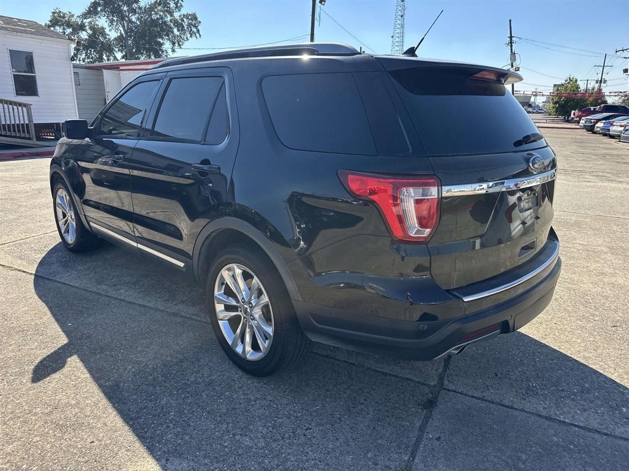 Ford Explorer XLT FWD 2018