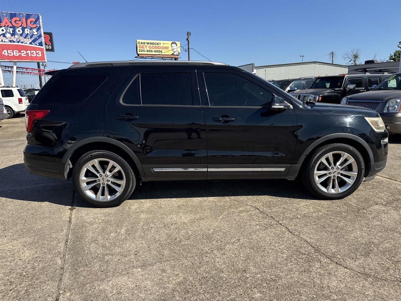 Ford Explorer XLT FWD 2018