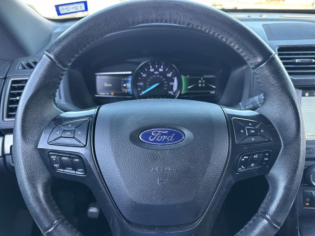 Ford Explorer XLT FWD 2018