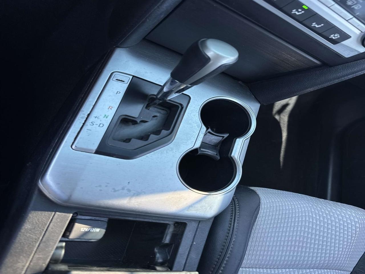 Toyota Camry SE 2014