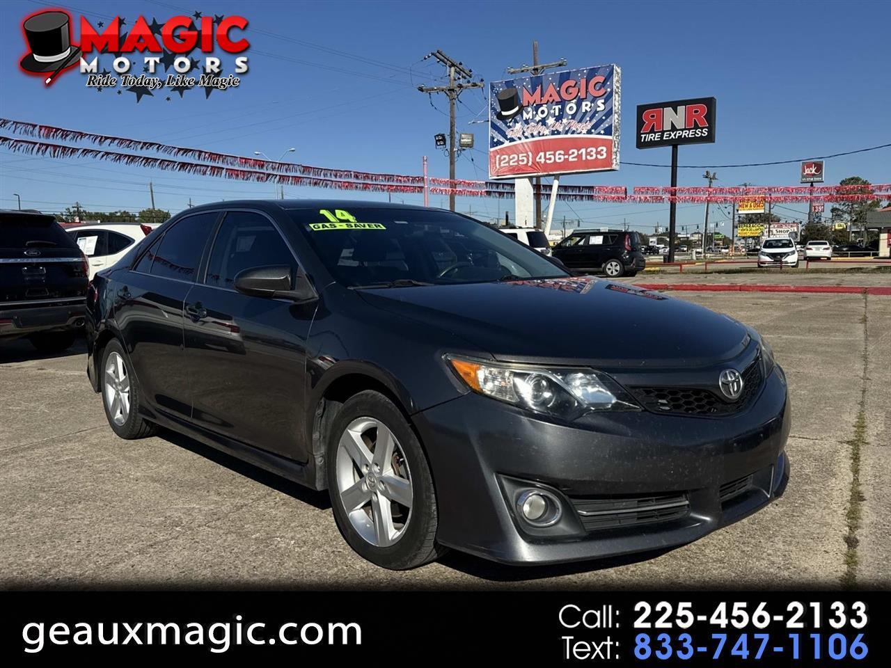 Toyota Camry SE 2014
