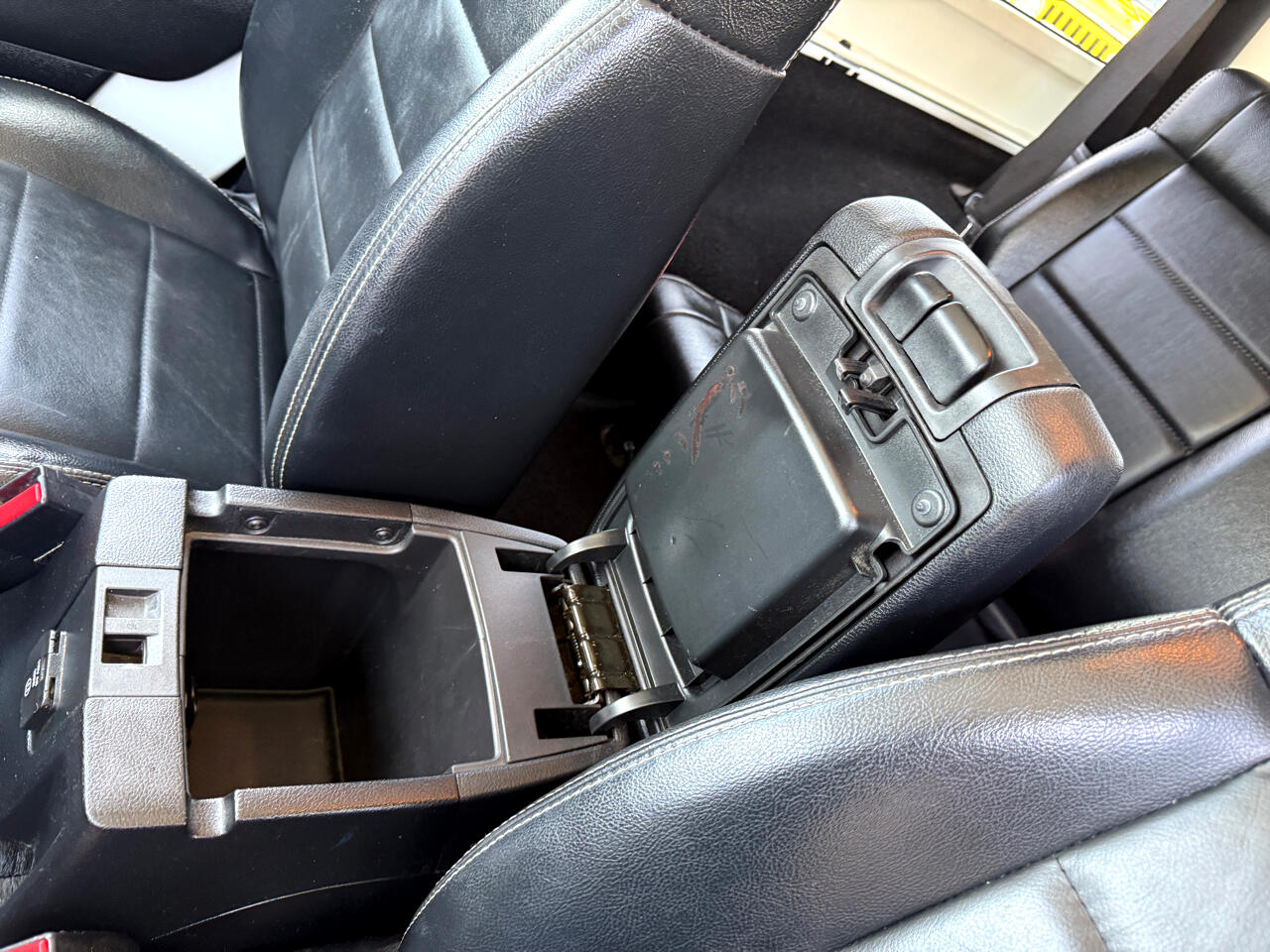 Jeep Wrangler 4WD 2dr Sahara 2012