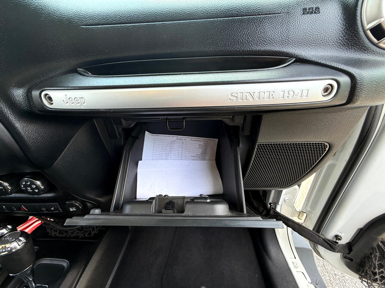 Jeep Wrangler 4WD 2dr Sahara 2012