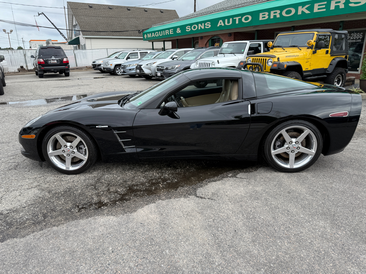 Chevrolet Corvette 2dr Cpe 2005