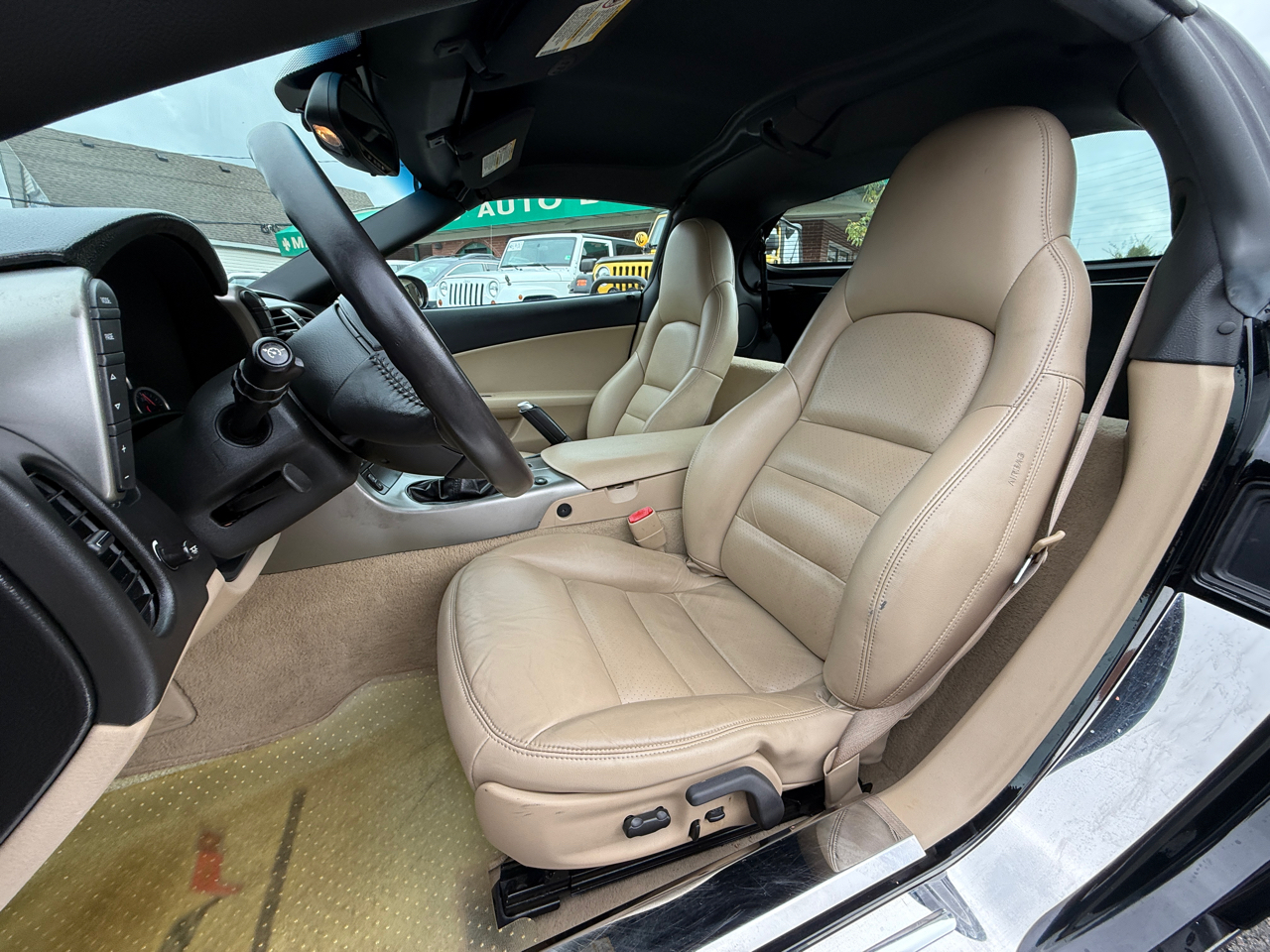 Chevrolet Corvette 2dr Cpe 2005