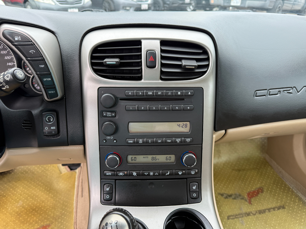 Chevrolet Corvette 2dr Cpe 2005