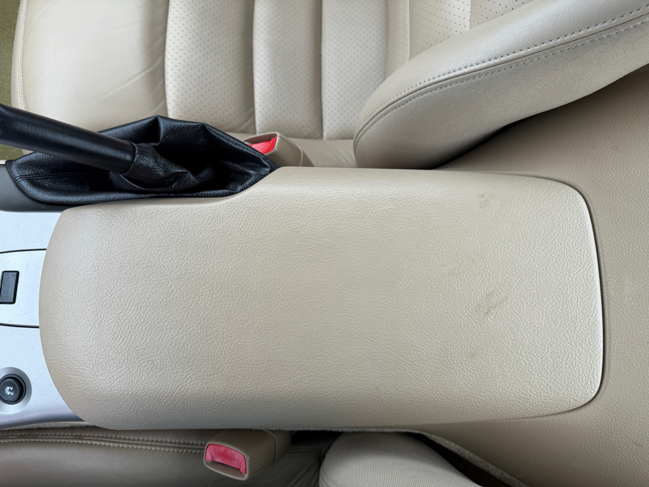 Chevrolet Corvette 2dr Cpe 2005