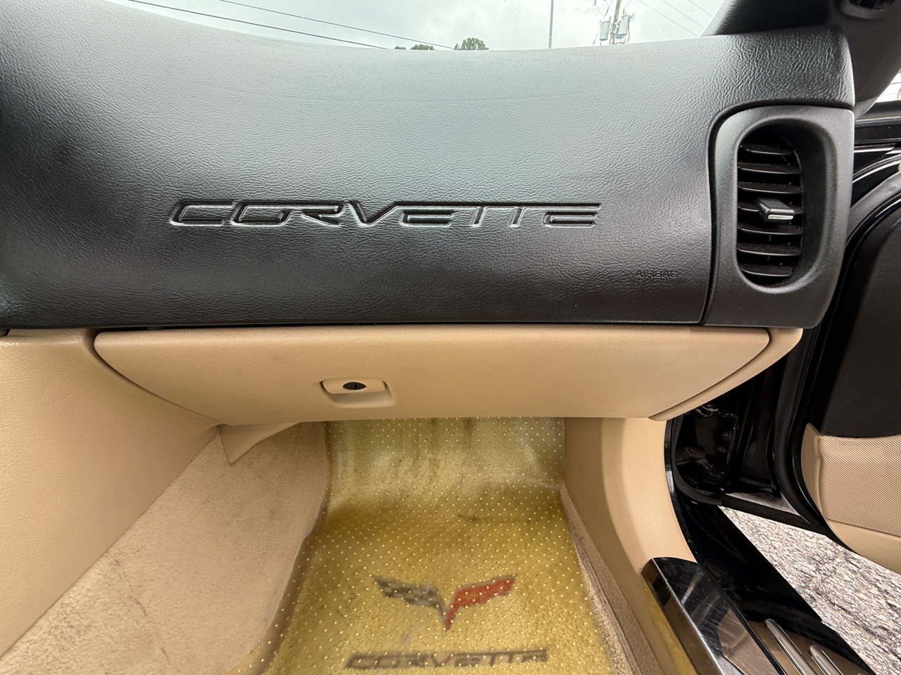 Chevrolet Corvette 2dr Cpe 2005