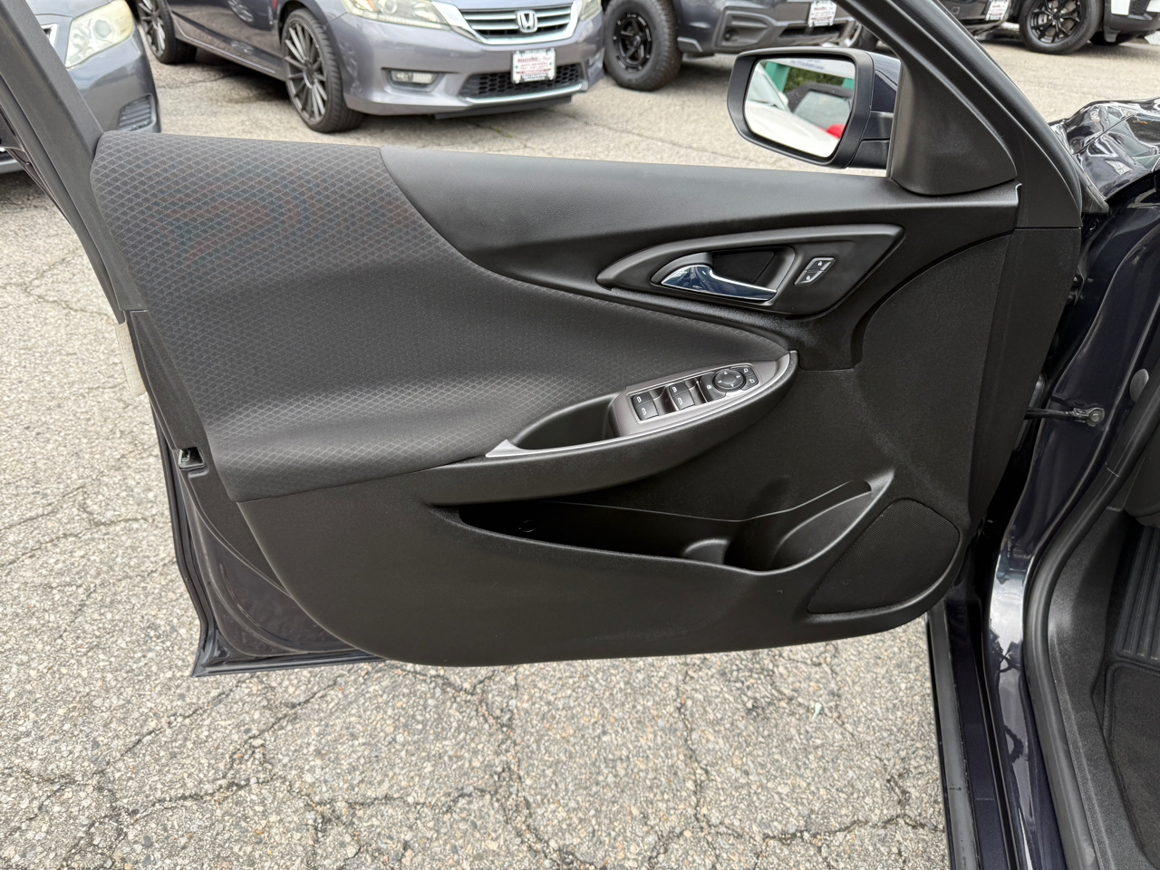 Chevrolet Malibu 4dr Sdn LT 2023